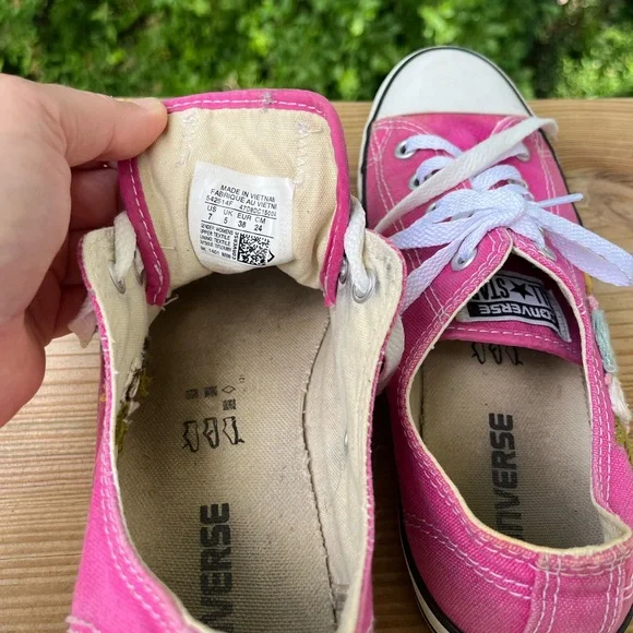 Converse embroidered pink sneakers - Picture 4 of 5